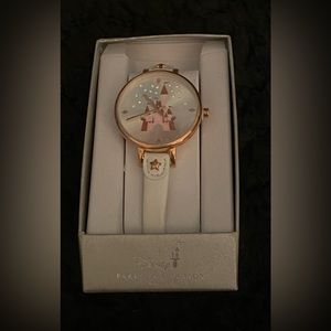 BRAND NEW Disney Parks Collection Castle Watch